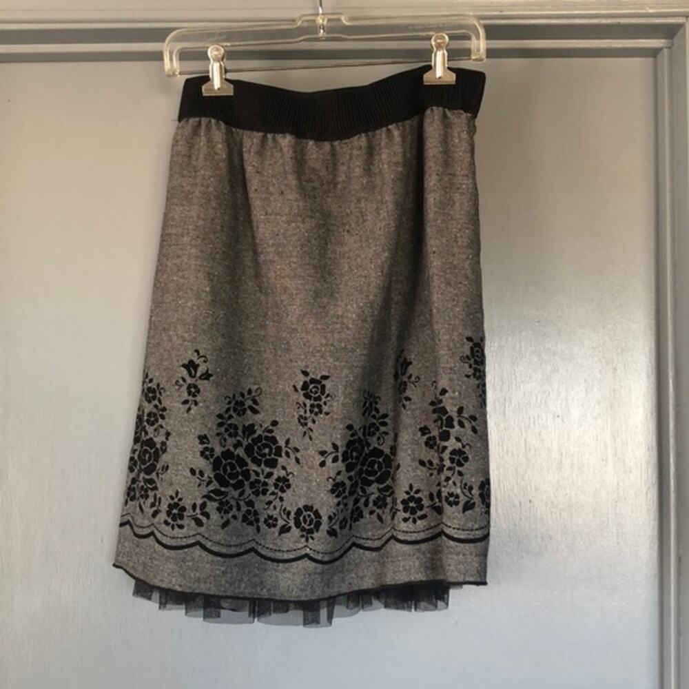 Studio 253 Black Floral Women's Skirt size Large Elastic Waist Lined